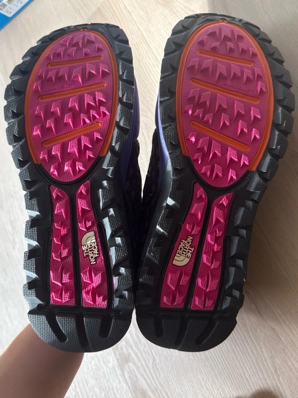 The North Face Women's Mountain Sneaker